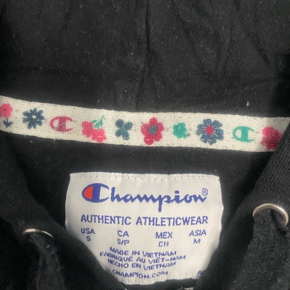 Outfit - Picture 4 of 10